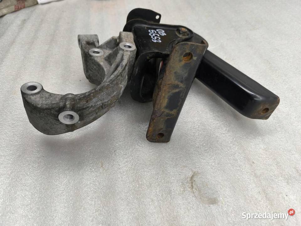 ŁAPA PODUSZKA SILNIKA JEEP COMPASS I 22