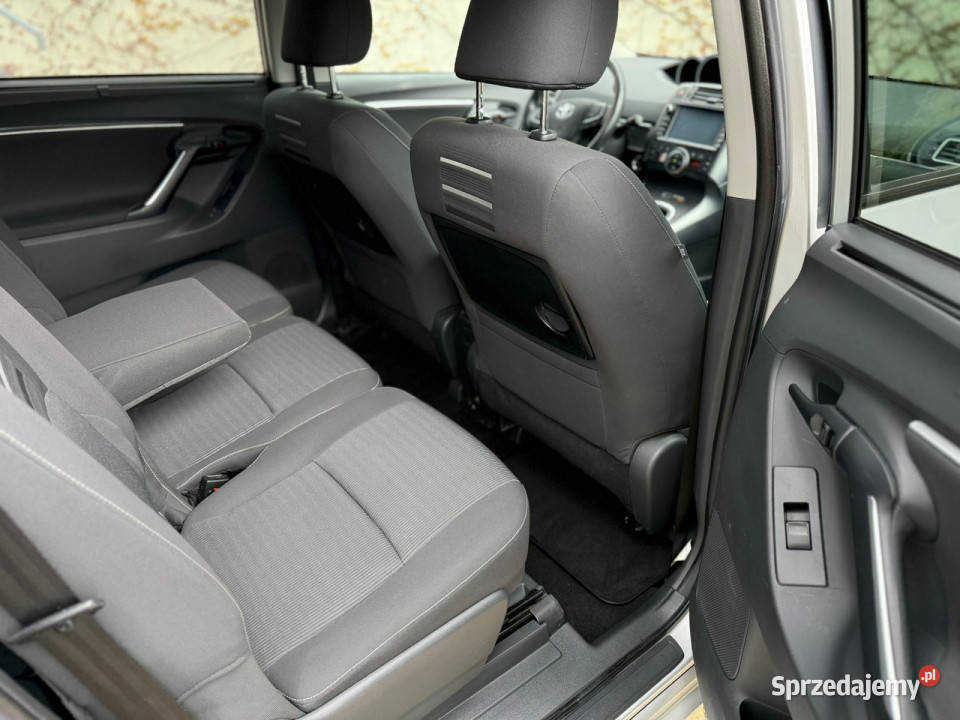 Toyota Verso 18 VVTi Dynamic nieuszkodzony