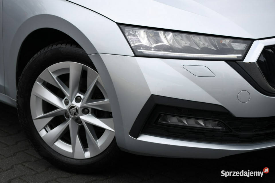 koda Octavia 15 TSI ACT Ambition serwisowany IV ASR (kontrola trakcji) Tychy