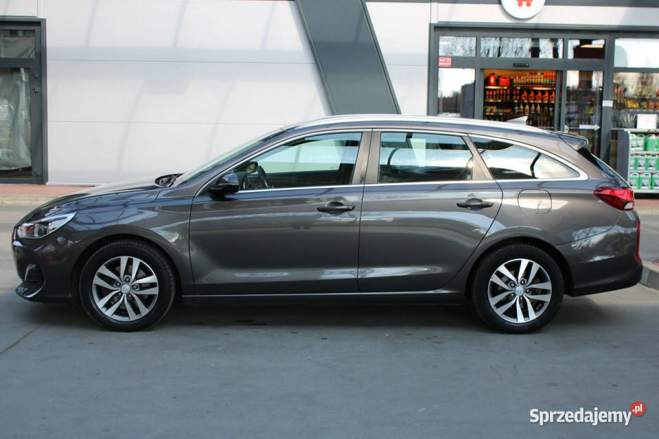 Hyundai i30 BezwypadkowyBogate wyposazenieSerwis 1353cm3