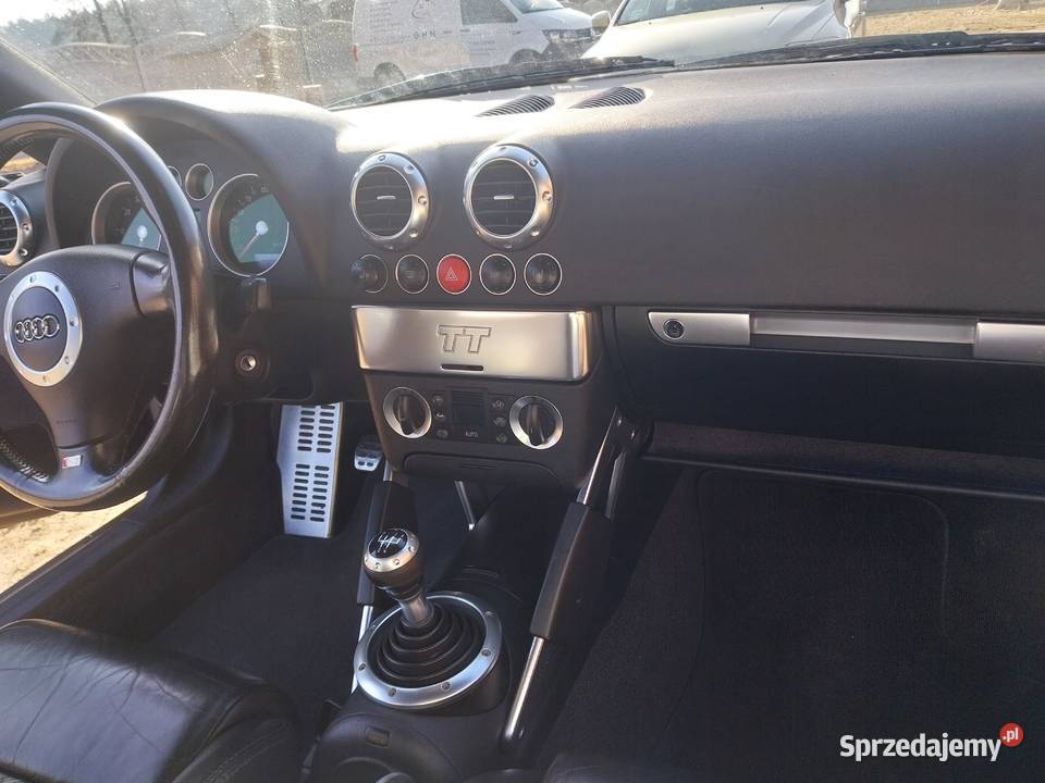 AUDI TT Cabrio z niskim przebiegiem Pyzdry