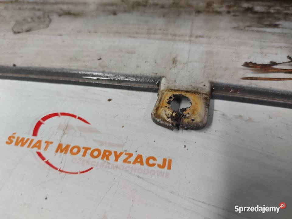 AUDI A4 B8 11r zderzak przód 8K0807437 Kielce sprzedam