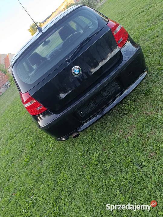 Klapa bagażnika tył kompletna czarna kolor Klapy bagażnika dolnośląskie