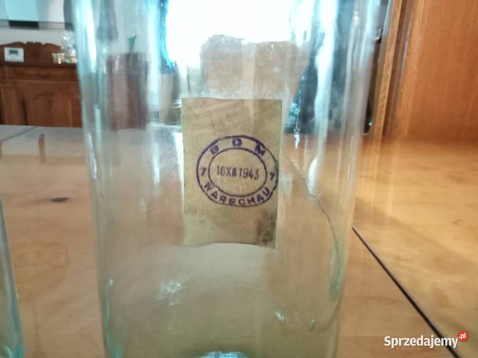 Butelki przedwojenne z okupacji z etykietami łódzkie Łódź