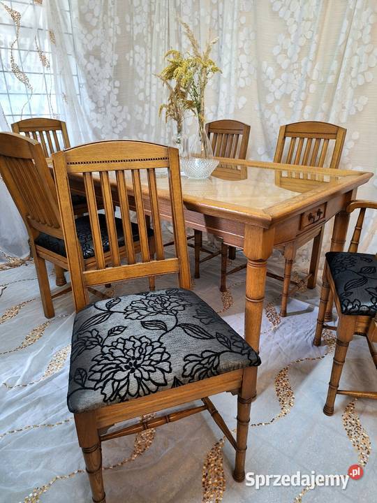 Stół z krzesłami krzesła drewniany zestaw Stoły z krzesłami Dubeczno