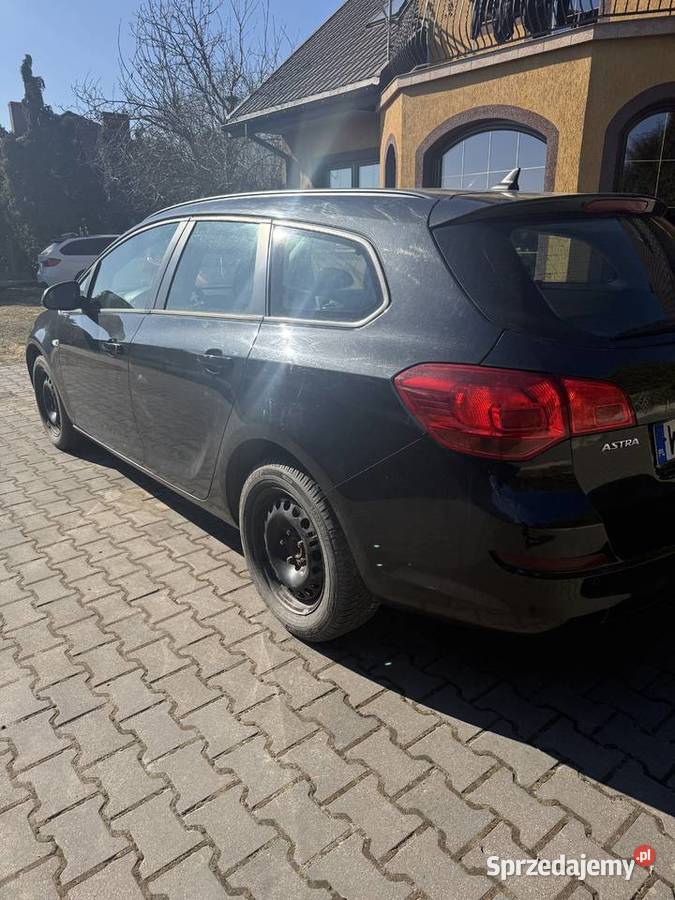 Opel Astra 2012 mazowieckie Budki Piaseckie sprzedam