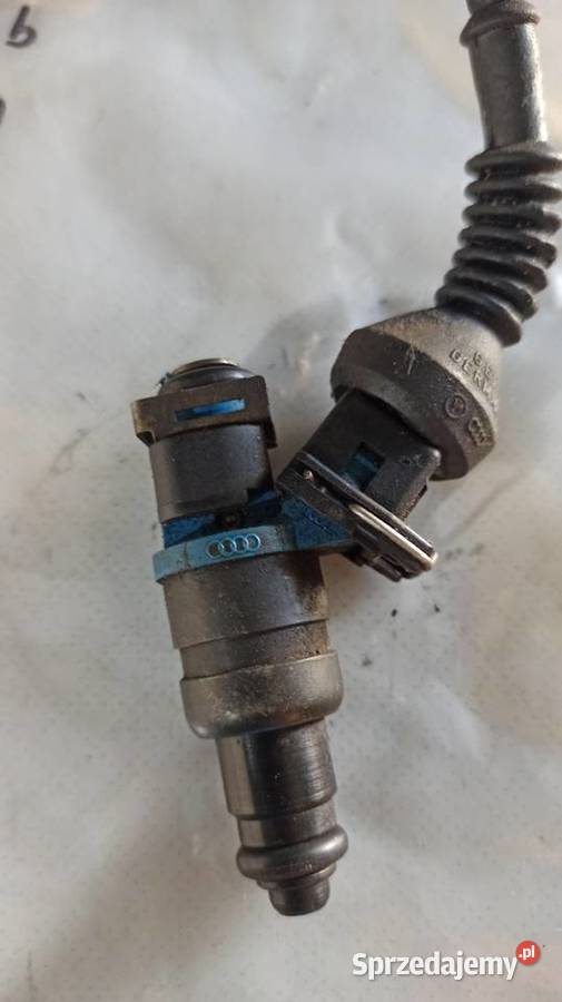 Wtryskiwacz paliwa Audi A4 Quattro VW Passat 16