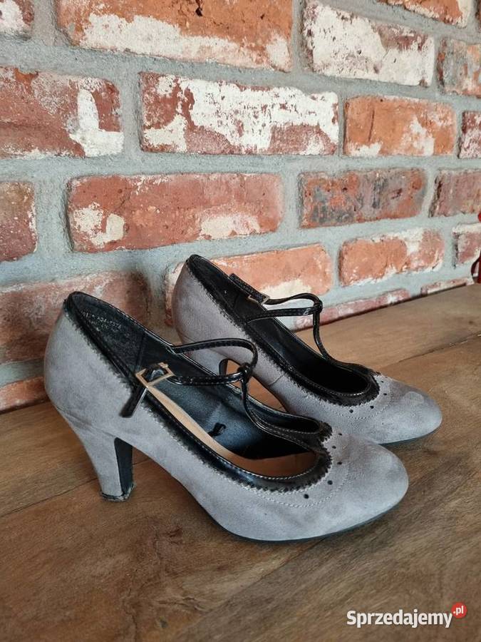 Szare czółenka na obcasie Warszawa