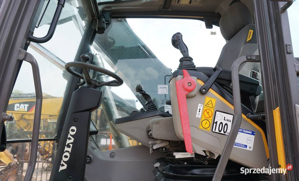 Koparka kołowa Volvo EWR 150E 2018 Jeziorko