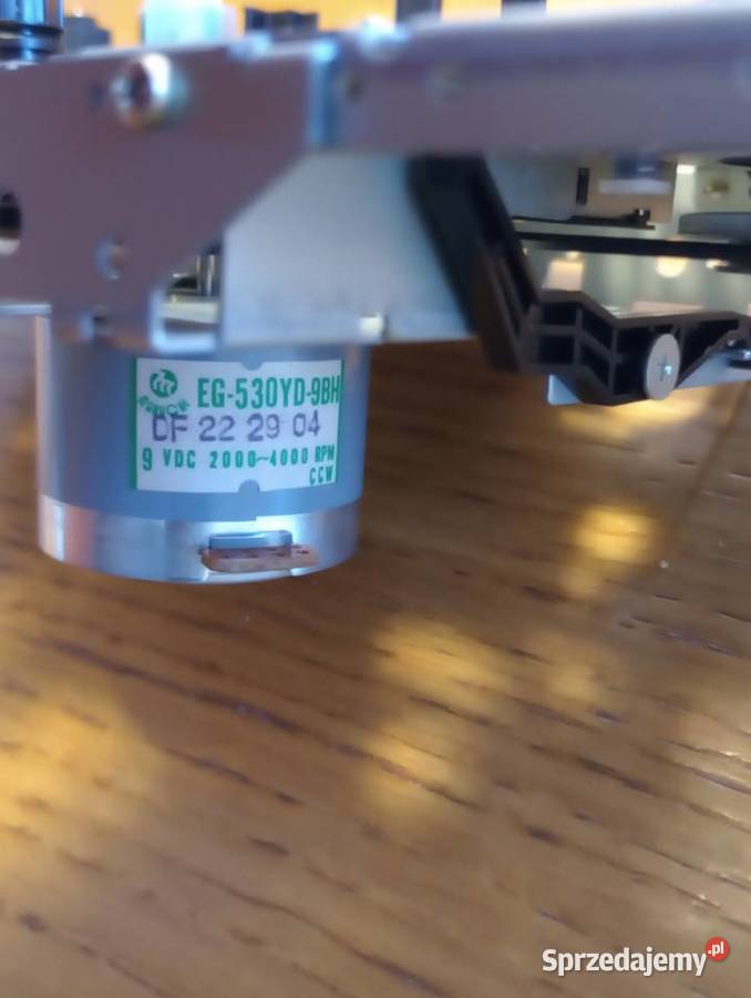 KOMPLETNA MECHANIKA DO MAGNETOFONU DWUKASETOWEGO Wieliczka