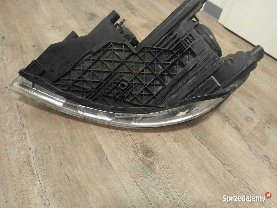 Reflektor prawy octavia 2 Lift 0813 prawe Rzeszów