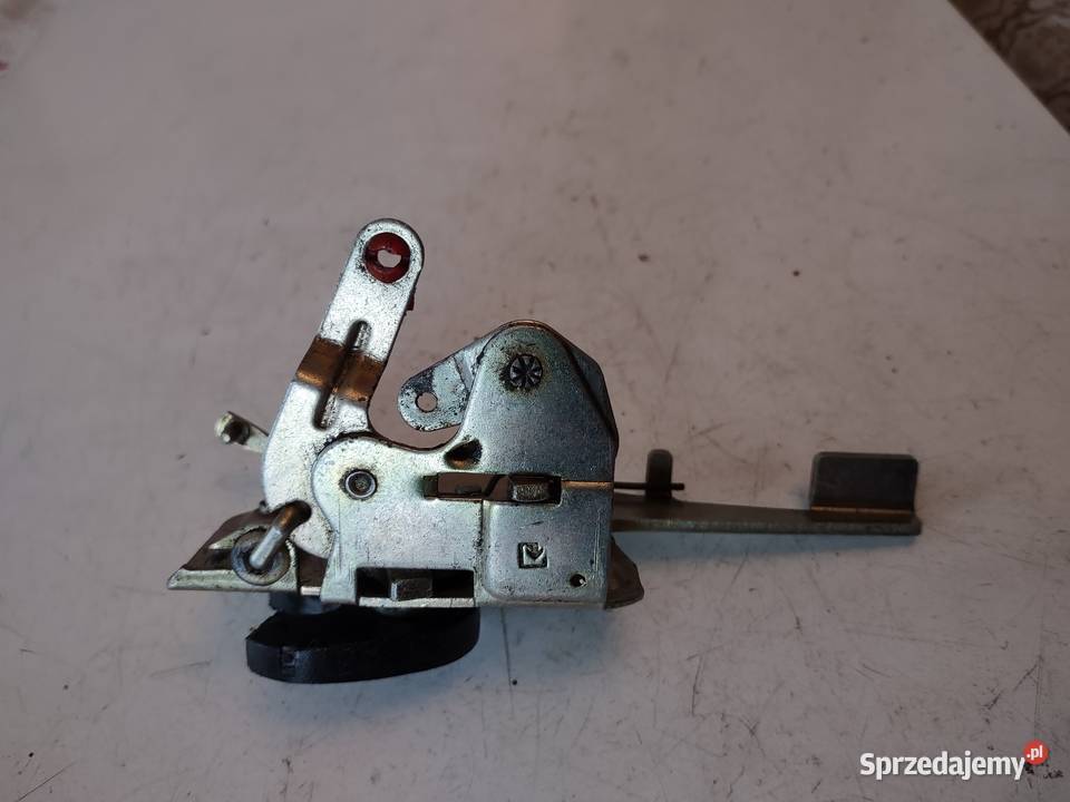 FIAT 126p Maluch NIEUŻYWANY ZAMEK DRZWI PRAWY lubelskie Świdnik