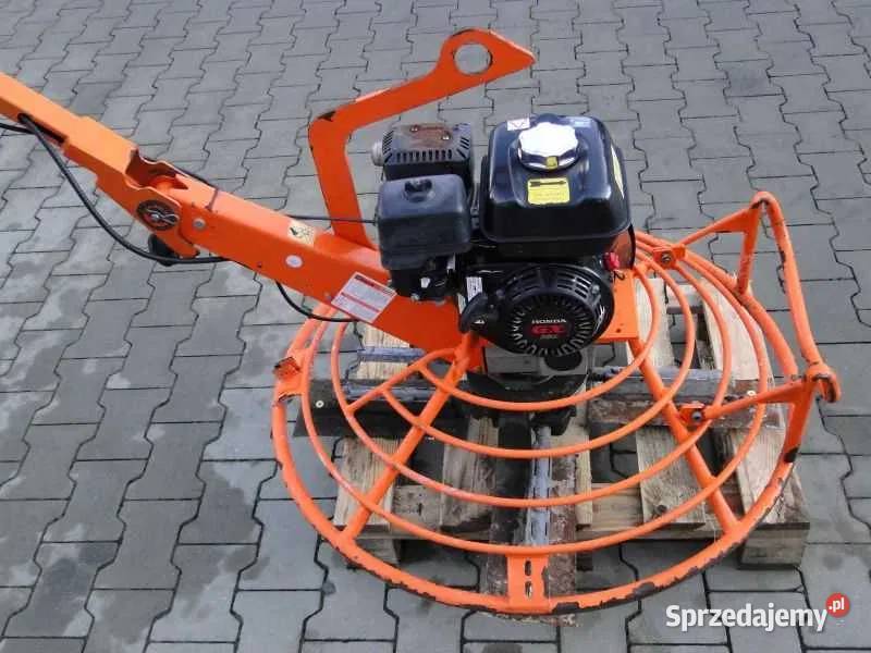 Zacieraczka spalinowa do betonu wylewek Atlas