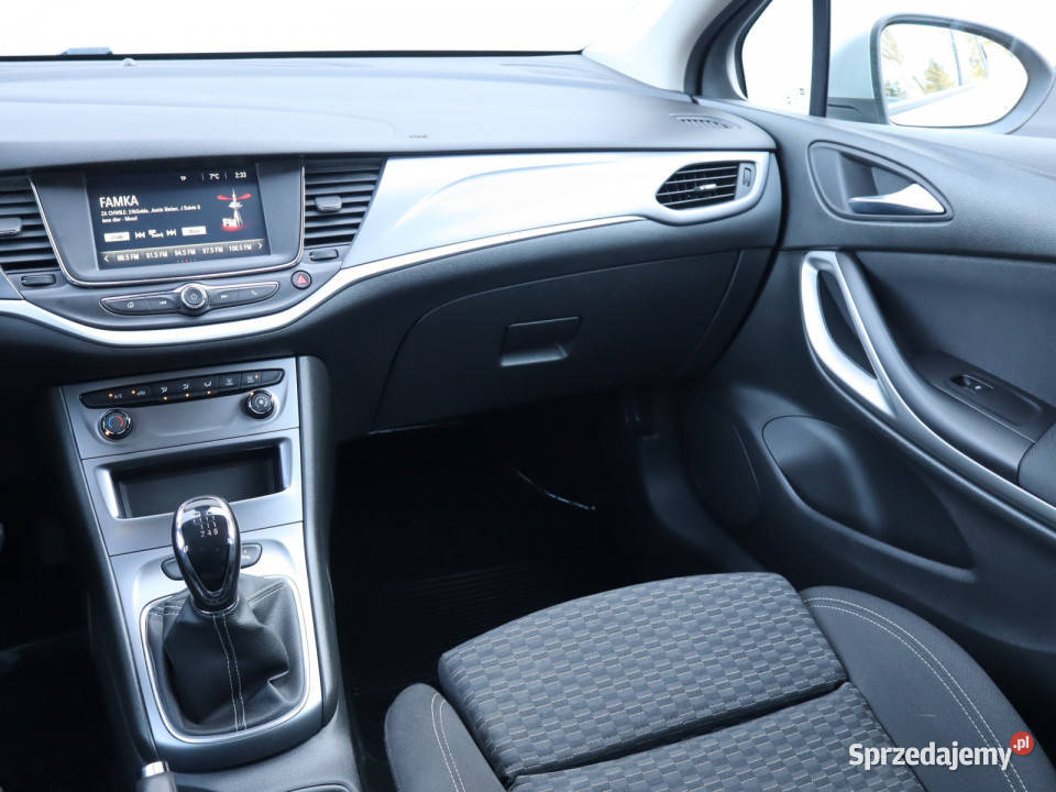 Opel Astra 16 CDTI odtwarzacz DVD Astra śląskie Katowice