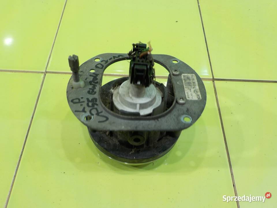 MERCEDES C W204 16 K 09r SEDAN halogen lewy Suków