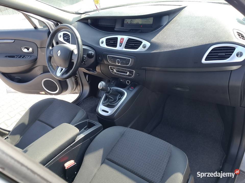 Piękny Grand Scenic 16 16v Klima 2 strefy isofix sprzedam