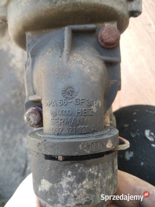 Pompa wodna VW golf 3 16 v8 101 łódzkie Krośniewice