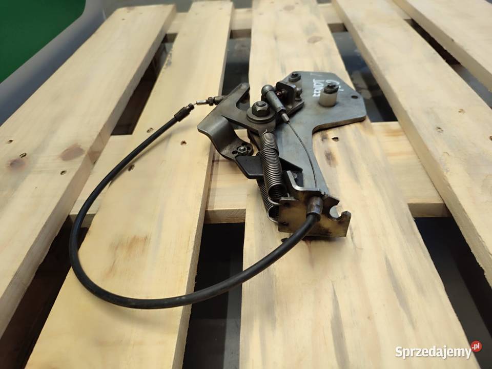 Mechanizm otwierania maski Fendt Serii 700 Wilkowo