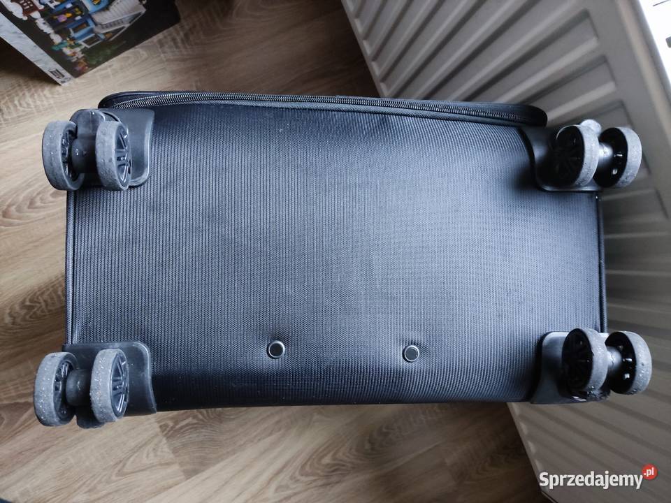 Walizka podróżna na 4 kółkach WGR 652 Głuchołazy