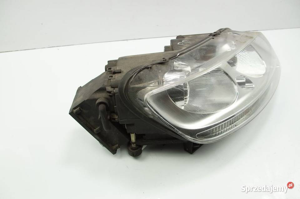 LAMPA PRAWA PRZÓD VOLKSWAGEN PHAETON 60 W12