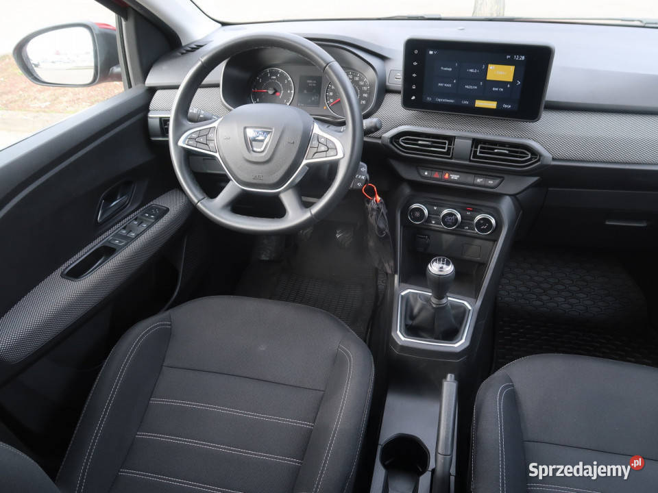 Dacia Sandero 10 TCe gniazdo USB