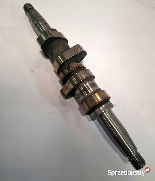 Wałek pompy wtryskowej C385 4 cylindry pomorskie