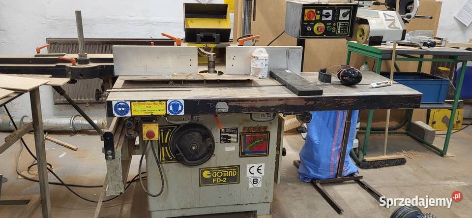 Frezarka dolnowrzecionowa GOMAD FD2 Produkcja Jelenia Góra