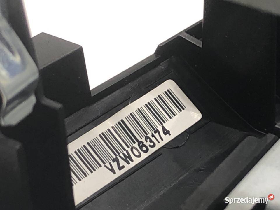 RADIO NISSAN QASHQAI J11 28185HV00A ODTWARZACZ osobowe sprzedam