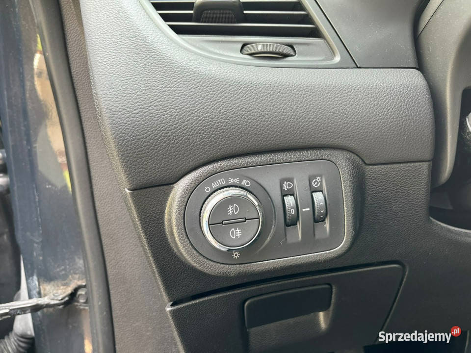 Opel Zafira 14 turbo 140 7 foteli Kamera cofania Lipówki sprzedam