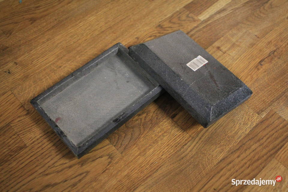 Granitowa podstawka 2 sztuki Góra