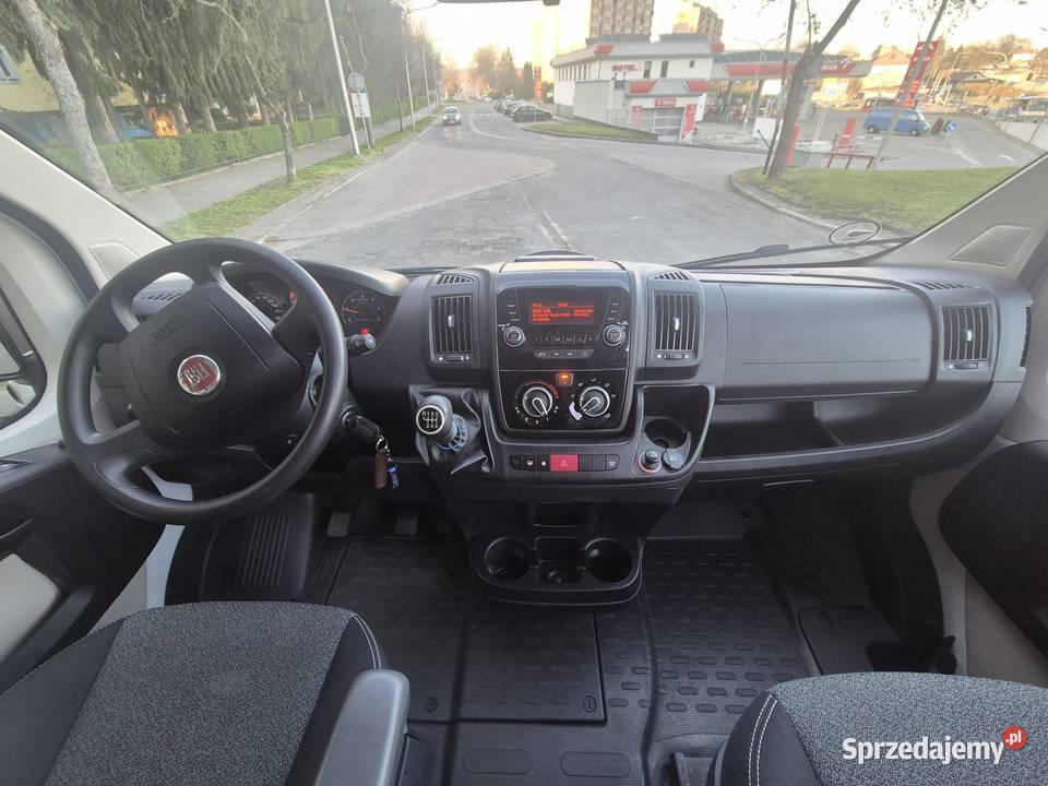 Fiat Ducato 23 zabudowa Gruau 9 oso do przewozu podkarpackie Jasło sprzedam