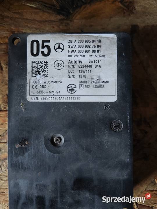 Ślizg zderzaka L P w117 cla zderzak przód sensor Pozostałe sprzedam