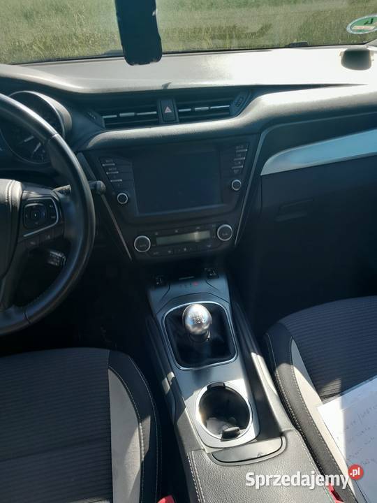 Toyota avensis zadbana nieuszkodzony