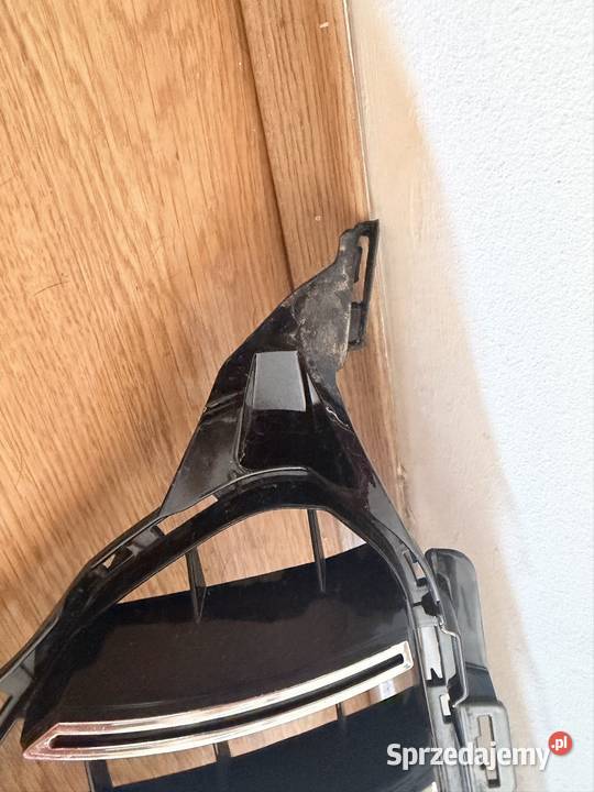 Grill Panamericana Mercedes W205 lift chromowany Części montażowe Zielona Góra sprzedam