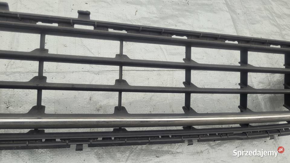 VW GOLF VII 5G0 LIFT KRATKA ŚRODKOWA ZDERZAK śląskie Ruda Śląska