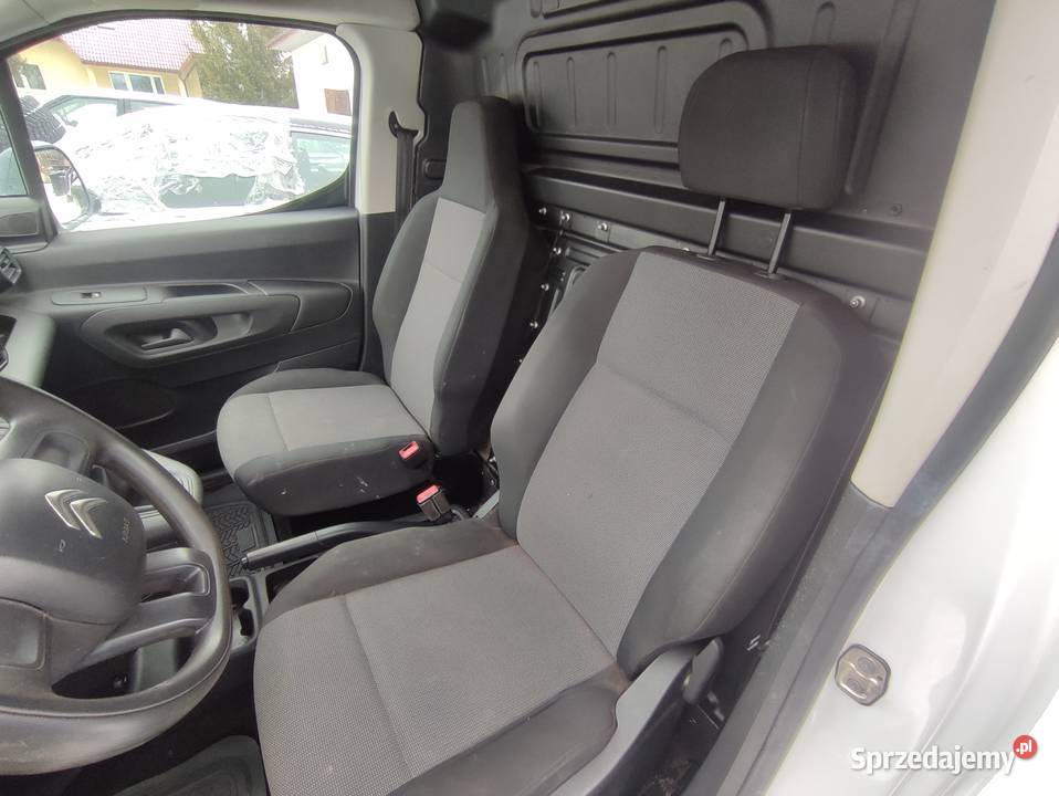 CITROEN BERLINGO 16 HDi 2020r 50000 biały Kielce