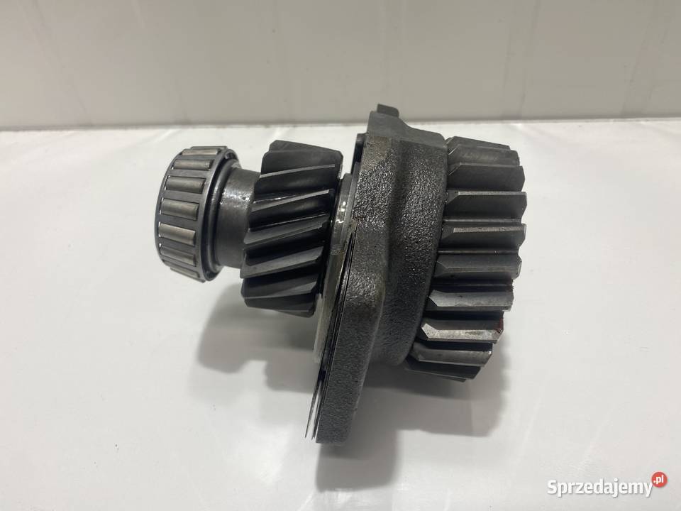 KOMPLETNY WAŁEK WOM TYŁ JOHN DEERE R183203