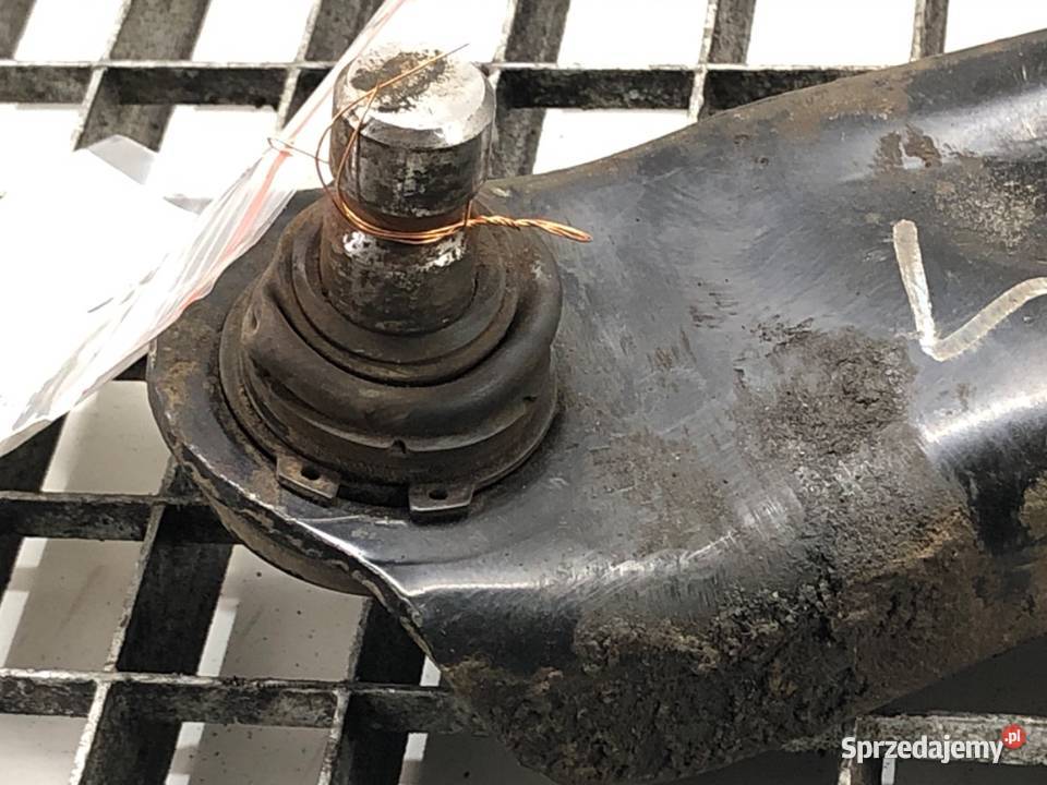 WAHACZ LEWY PRZÓD RENAULT KADJAR Hatchback