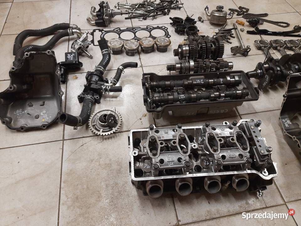 Honda CBR 650F silnik części 1418r Głowica wał dolnośląskie sprzedam