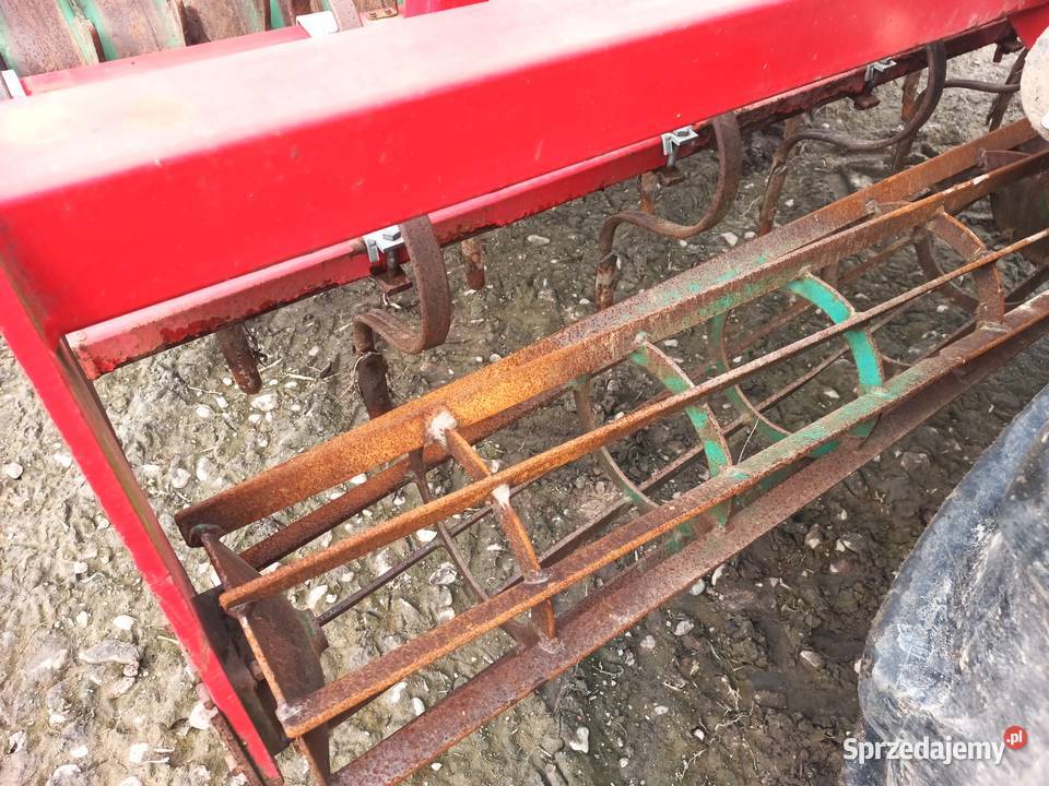 Agregat uprawowosiewny AgroMaszKongskilde łódzkie sprzedam