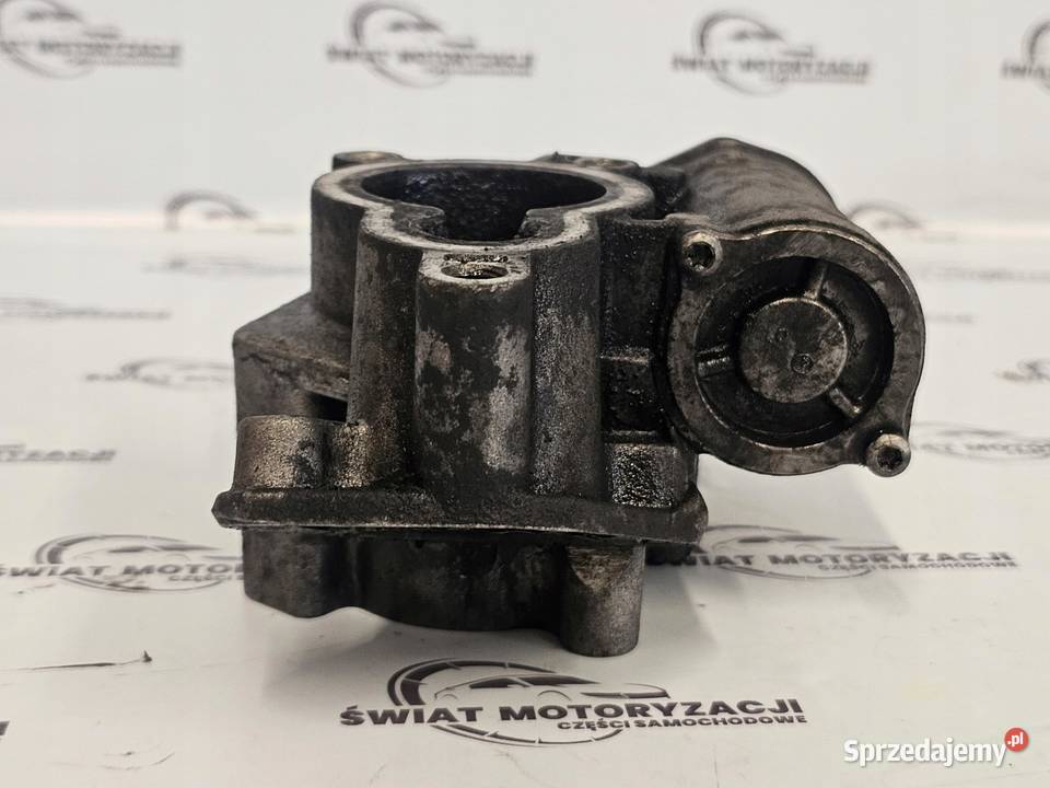 TRAFIC VIVARO 20 DCI M9R786 114 12r zawór EGR