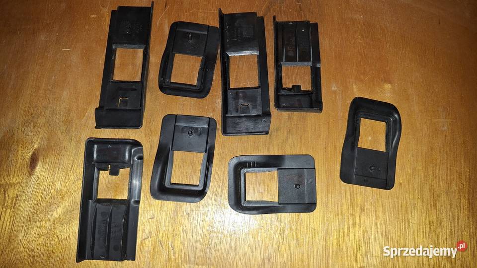 Plastik Zaślepki Mocowania Fotela SAAB 95 Rok produkcji 2000 sprzedam