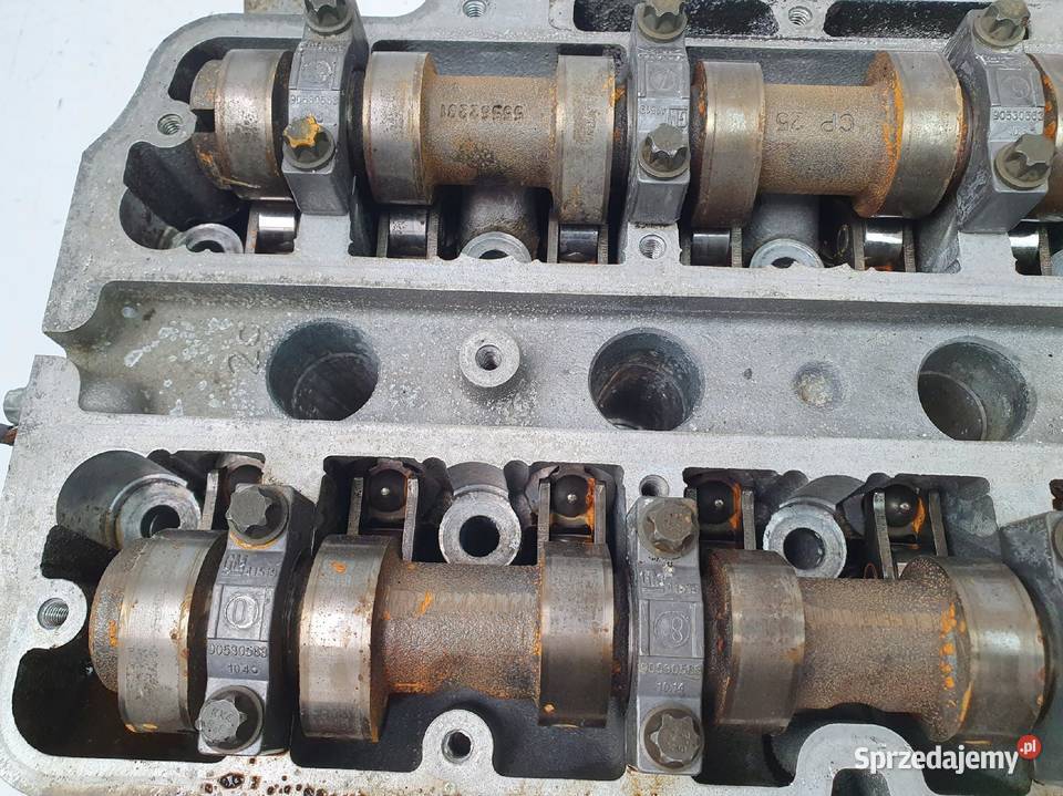 GŁOWICA CYLINDRÓW Opel Corsa D 12 16V 55562229 osobowe Głowice cylindrów Chełm