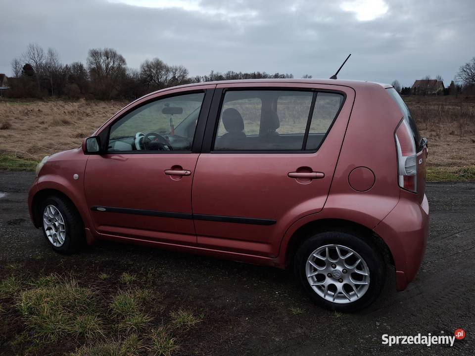 Daihatsu Sirion 13 AUTOMAT Lubań