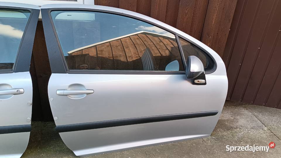Drzwi prawe przednie przód Peugeot 207 EZRC 3D osobowe Radłów sprzedam