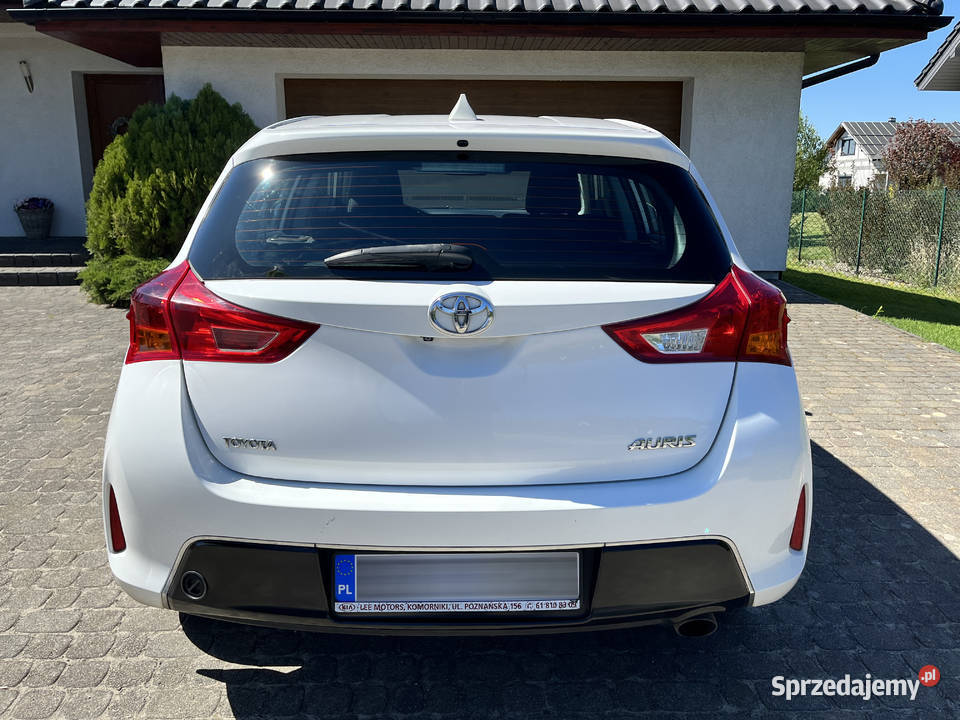 Toyota Auris mały przebieg stan idealny manualna wielkopolskie Sierosław sprzedam