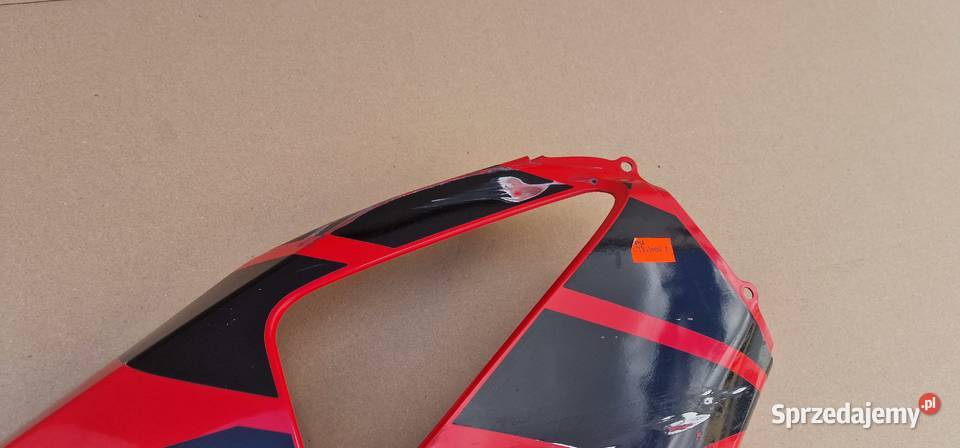 HONDA VTR 1000 BOK OWIEWKA BOCZEK OSŁONA PRAWA