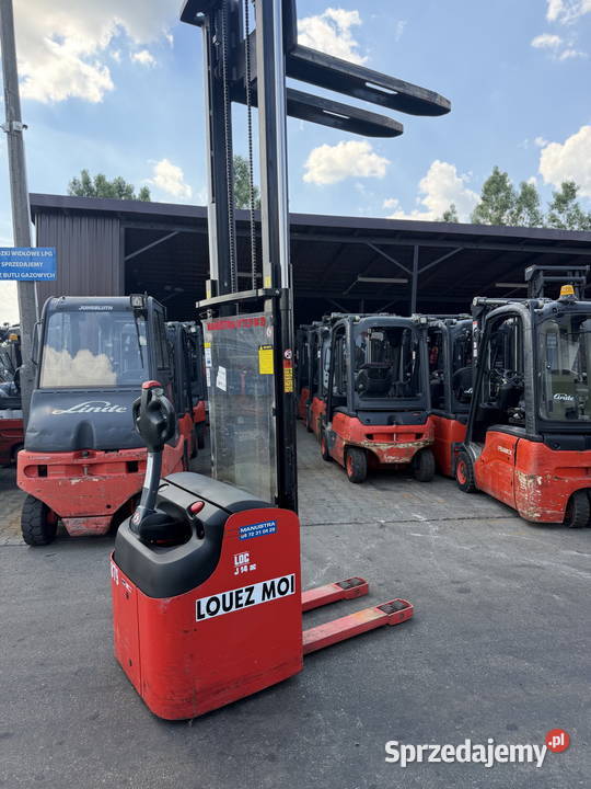 paleciak elektryczny z masztem MANITOU LOC14