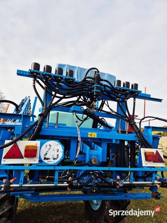 Opryskiwacz Berthoud Maxor 400l 21m 7sekcji full