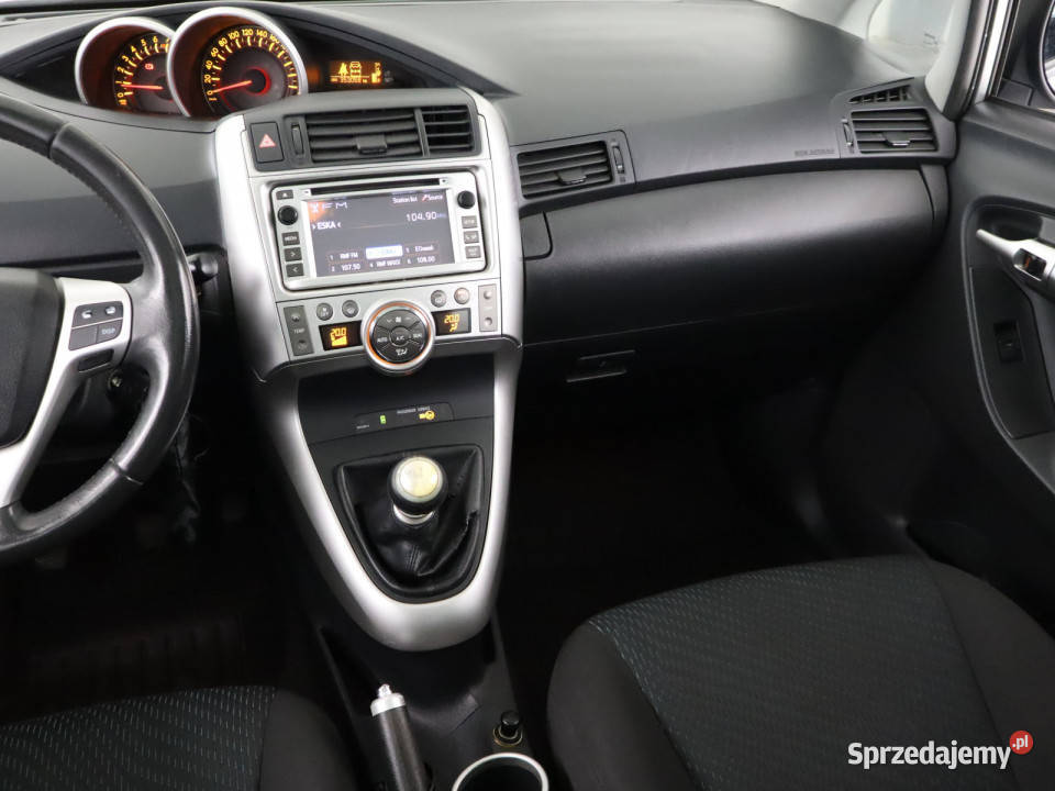 Toyota Verso 18 Valvematic elektryczne szyby
